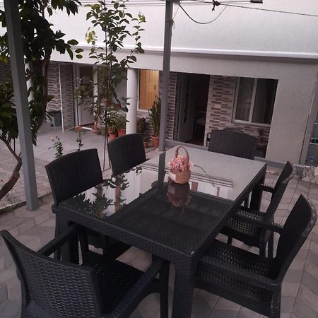 Cozy House Hotel Kutaisi Bagian luar foto