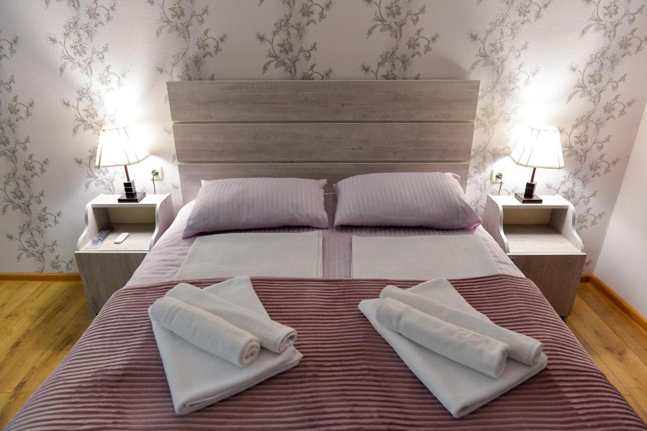 Cozy House Hotel Kutaisi Bagian luar foto