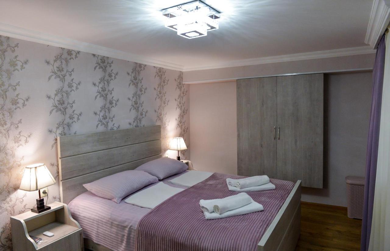 Cozy House Hotel Kutaisi Bagian luar foto